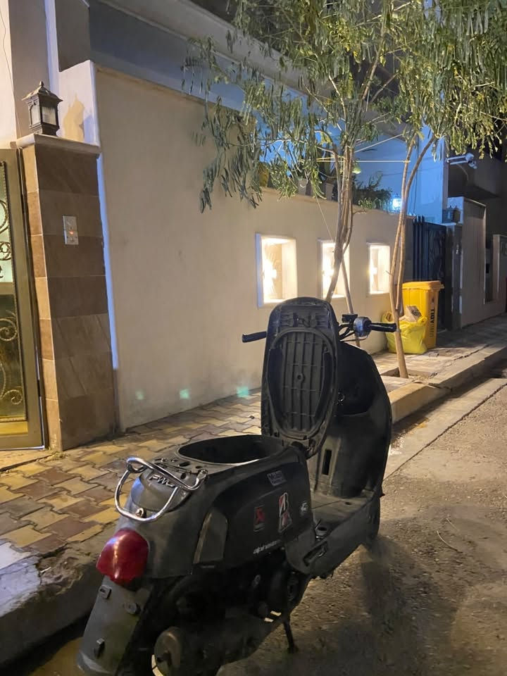 سلام عليكم دراجه ماكس بوليس للبيع دراجه نضيفه بلاديه كفر بلاد مكينه بلاد سلف هندر شغالات بريك امامي خلفي حساس بريك شغال دشبول شغال مكينه ناعمه خرسه كلجات بلاديه نضيفات صالنصه بلاد عالي ناصي اشاره يمنه يسره ملاح حِـلو ضفيره بلاديه مملزكه لا نضوح لا تبخير لا تنقيص دهن كله امزويل تايرات جدد طسته حلوه رايده 650 وبيها مجال حك الجيه الشراي يدخل خاص او واتس جماعه ال400 ول500 يعبر المنشور مكاني بغداد الدوره الرقم ***********
