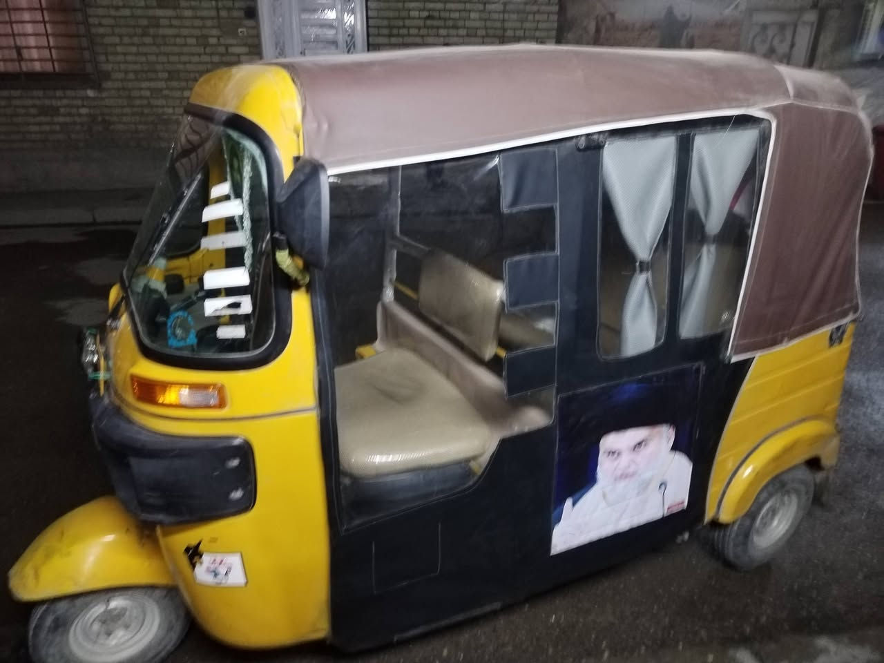 سلام عليكم تكتك للبيع مديل 18 مكينه ناعمه  تكتك خير من الله  أوراق اصولي مو رقم مراوس عادي تكتك بيه تعمير قليل ضربه من وره بس ما بينه مراوس عادي مكان بغداد مدينة الصدر ***********6 السعر 5
