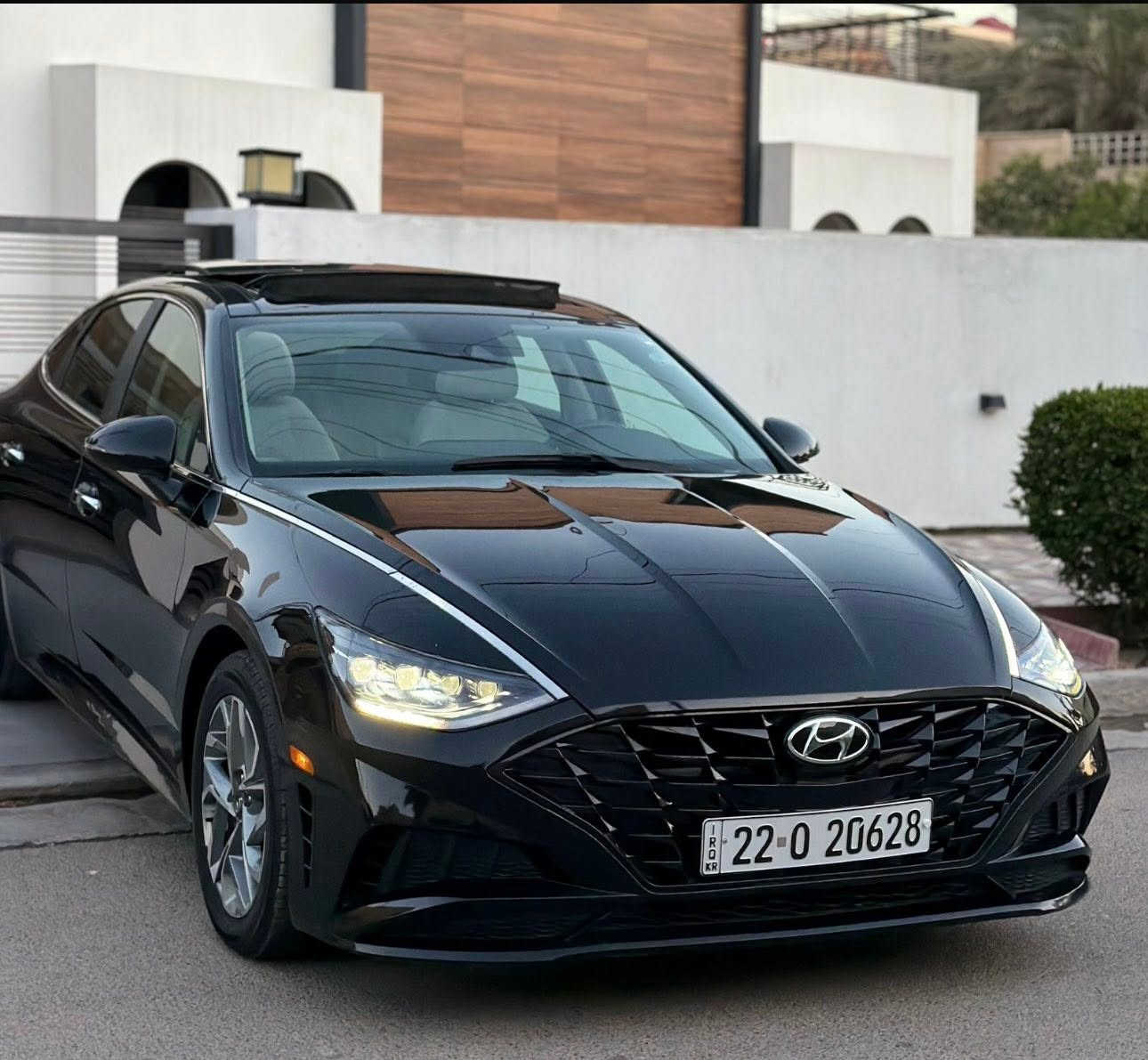 سوناتا موديل 2023 رقم اربيل بيهة الجاملغ الامامي مسروق وبيهة بارد بل باب الخلفية 
مواصفات فول فول 
معرفة السعر التواصل على الرقم ***********
