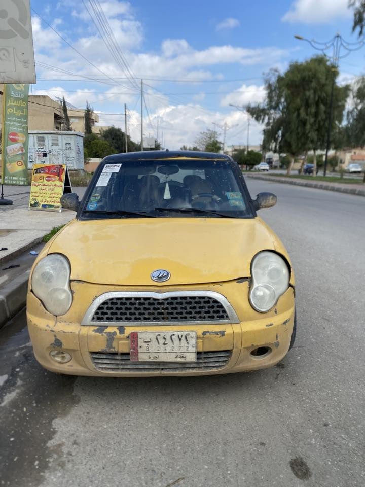 ليفان 320 للبيع
موديل ٢٠١١ رقم بغداد شرعيها بالموصل شرط الوكالة والتحويل 
كير شرط محرك بي رخاوة 
تدفئة تبريد شغالة 
ينرادلها ترتيب للداخل اني ابيع على وضعها 
سعرها 22 
للتواصل *********** بي واتساب
