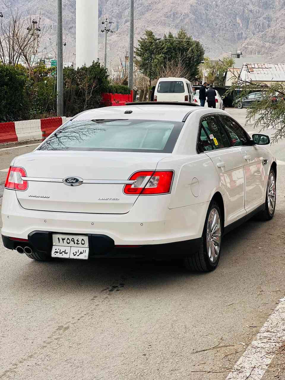 سەرەتا بە ناوی خوای گەورە فۆرت تۆرۆس لیمتری شەریکەی نیڤا ٢٠١١ تەنها دوو پارچەی بۆیاخە بی ناو گرتن مالی دۆستە سەیارەکە زۆر پاکە خاوینە بی تەقەورەقەیە مالی دۆستە فوول مواسەفاتە سەناوی بەسەر ناچوە هەزەی تازە بۆ بکراوە بی مەسرەف نرخ ١٠٠ گەلاو مەجیلیکی برایانە شوین رانیە ژ.م*********** رانية, السليمانية
