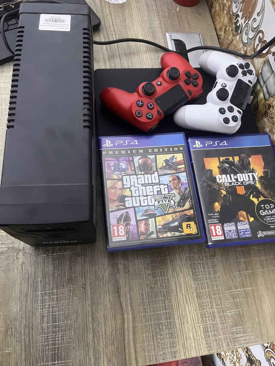 بلي 4 سلم 500 كيكا قبل اسبوعين اخذته كامل ملحقات حتى اليدات جدد مع قرص gta جديد وياه كود اونلاين بعدني ما مفعله وقرص Call of duty 
UBS هم جديد كارتونه موجوده 
مكاني بغداد 
السعر 280


**إذا كنت صاحب هذا الإعلان وتريد حذفه لأي سبب، رجاءا أرسل رسالة إلى الدعم الفني**