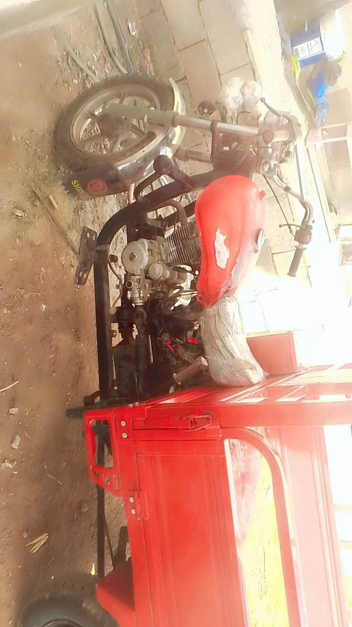 ستوته ام طير موديل 2010رقم سليمانيه نضريفه فول بدي جديد ديالي الخالص الستفسار عله ارقم ***********0 السعر 11000وبيهه مجال
