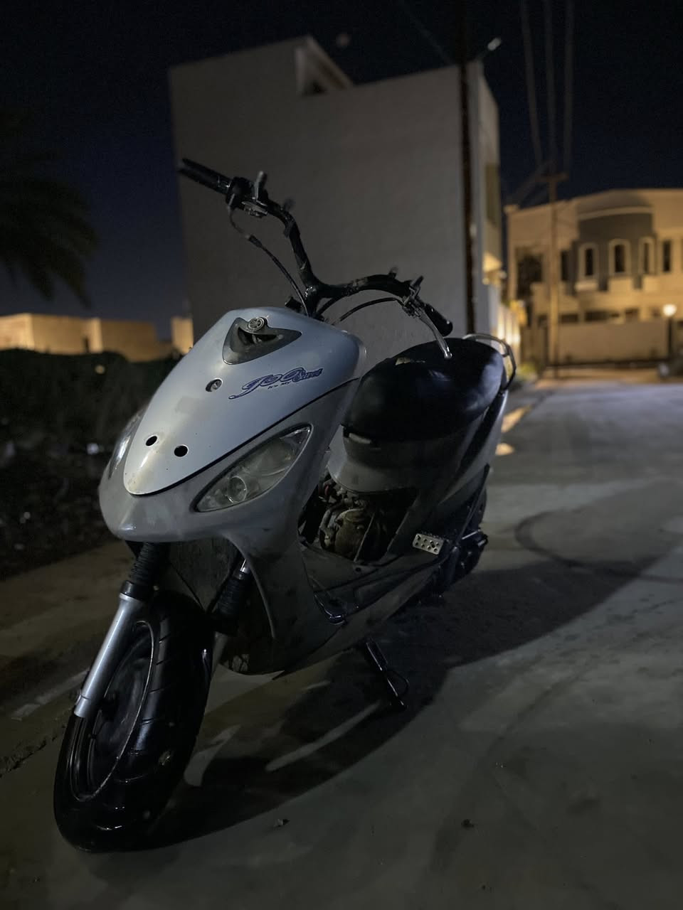 السلام عليكم من رخصت الادمن
دراجه / ماكس منغولي 
محرك كلشي مابي مال رمبه شلعه معدل ✅✅.
الدراجه يرادله كم ترتيب خوارج مو دواخل عندك الجوزه انكسر السويج وجنت بل شغل وربطتها مباشر مال مستعجل 
وتركتها لان صار عندي مريض 
والدواخل بس تنضيف وهاهيه الدراجه كلشي مابيها 
غراض الدراجه كامله 
للبيع السعر 400 مال محتاج 🤍🤍. وبيها مجال حك الجيه
مكاني ديالى بعقوبه تقاطع الساده


**إذا كنت صاحب هذا الإعلان وتريد حذفه لأي سبب، رجاءا أرسل رسالة إلى الدعم الفني**