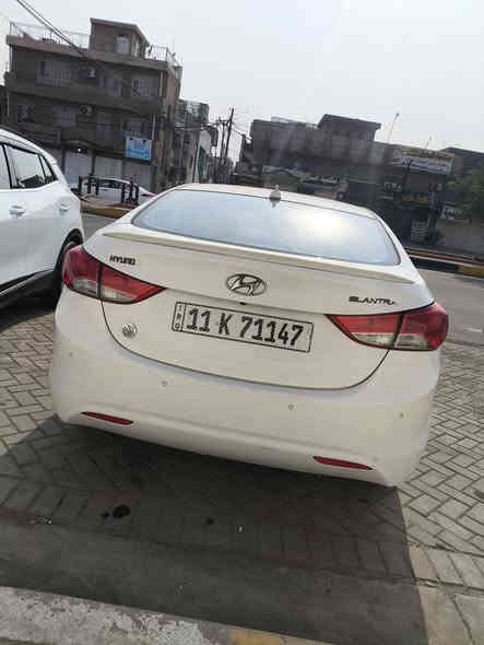 النترا للبيع 2014 مكفوله كفاله عامه لا ضربه لا صبغ فقط بارد أربع اصابع والباقي كله مكفول كير مكينه كله جديد محرك 1600 دوش
ماشيه قليل استعمال بيت رقم بغداد الجديد  بأسمي تحويل ثاني يوم عنواني بغداد رايده ب 120 وبيه مجال بسيط
***********
