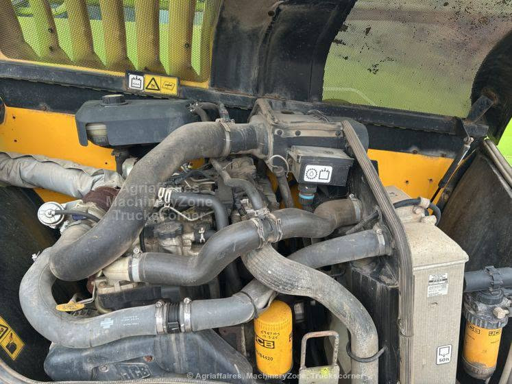 Jcb 540-170 
Year 2017... Engine: diesel 
Hours: 5000 
Price 52,000£
3,650,000 مصرى شامل الشحن والجمرك


**إذا كنت صاحب هذا الإعلان وتريد حذفه لأي سبب، رجاءا أرسل رسالة إلى الدعم الفني**