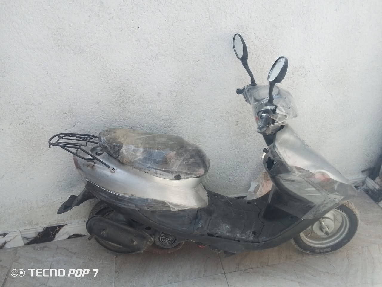 دراجه تسع زروف شغاله من كلشي كهربائيات وسحب قوي ونهضه قويه السعر 225 رقمي *********** مكاني البصره المطيحه
