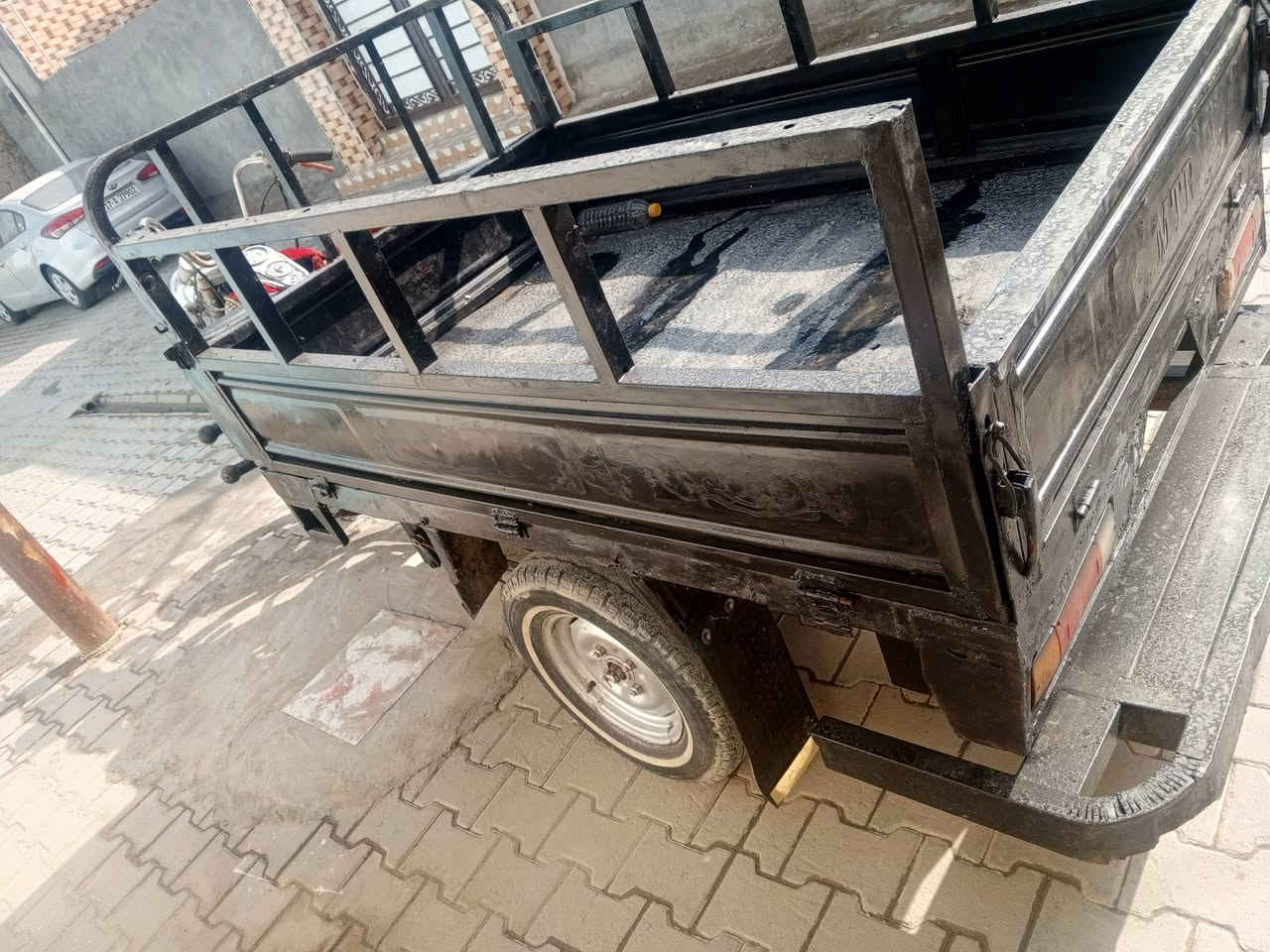 ستوته للبيع امتيار مديل 15نضيفه شاصي مابي قطرت الحيم سعر خاص


**إذا كنت صاحب هذا الإعلان وتريد حذفه لأي سبب، رجاءا أرسل رسالة إلى الدعم الفني**