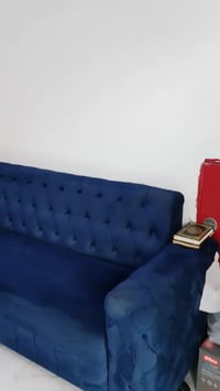 محل الحلاقه فواد للبيع ميوزة مع تخم قنفات تلفون 07702419900