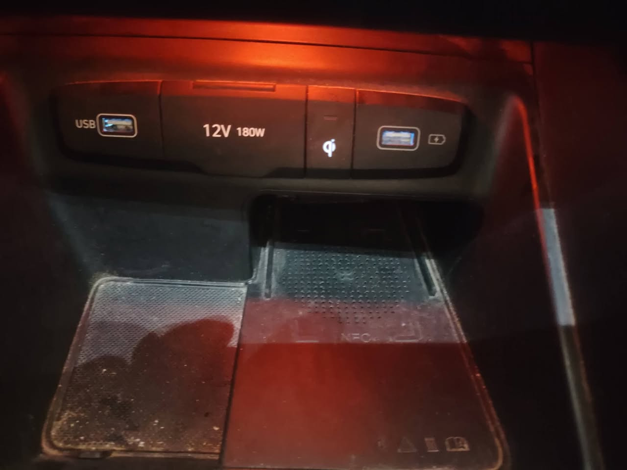 توسان 2023 أمريكي فول واحد علة واحد
كفالة عامة من كلشي من الصبغ والفتح والبارة والرصعات مكفولة السيارة وجديدة احلى من الصور 

ماشية ٤٠ ميل . رقم بغداد بامسي 
تحويل مباشر 
موصفات  
رادرات خلفي امامي وجانبي 
    تشغيل عن  بعد رادرات امامي وجانبي 
بانرمأ بصمة بصمات ابواب.  
مكينة ٢٥٠٠ 
 اشاير مري كراسي  كهرباء ثلاث انضمة
شاشة سايد بريك دكمة كهربائي
 صندوك كهربائي 
تتفئه استيرن  كشنات تتفئه
جيهتين مثبت سرعة. 
نضام ايكو ونضام تزحلق

  مري شفط دخول ذكي شاشة كابرلي
حساس امامي وخلفي
+شاحن لاسلكي وبعد بيهة هواي موصفات 
مكاني بابل قضاء القاسم السعر (٢٣٠ )  وبيها مجال 
التصال (*********** )
