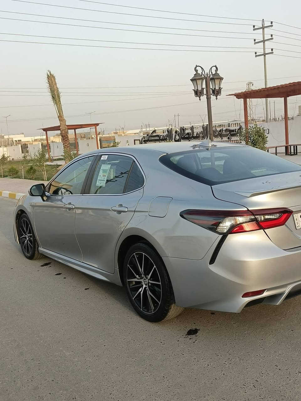 كامري 2023 SE
رقم سليمانية باسمي سنوية وهزة جديدة شرط التحويل
السيارة بيها صبغ جاملغ خلفي جهة السكن فقط بدون دواخل باقي مكفول من كلشي
ايرباك البردة وراجع سستم
السيارة جديدة ومناقصها اي شي 
مواصفات السيارة معروفة 
سعر 210 وبيها مجال
عنوان السيارة تكريت
رقم الهاتف ***********
