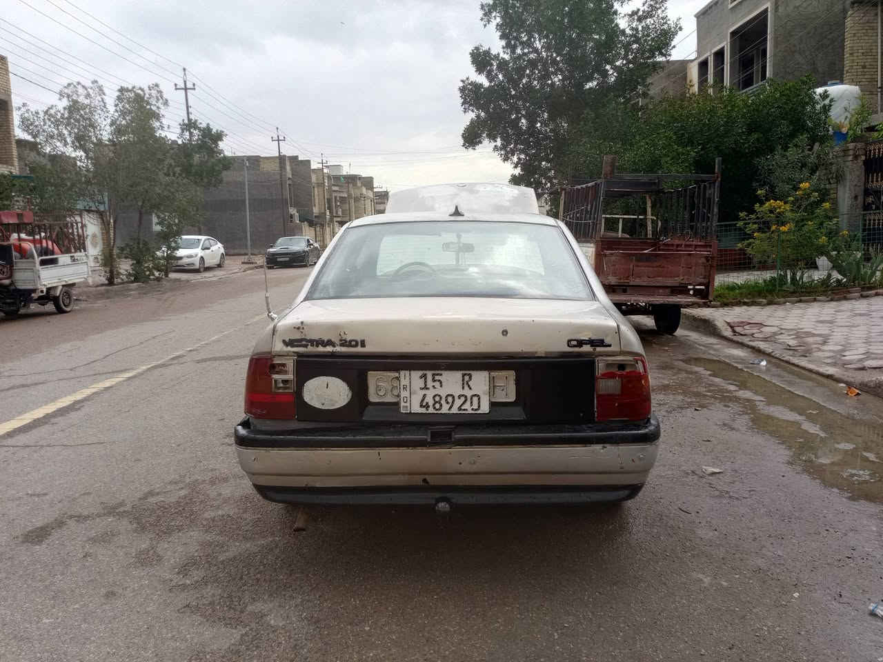 السلام عليكم وبل فكترا موديل 1991مكينه 2000 كير عادي رقم انبار دولي مشروع وطني تحويل  مباشر سياره مال جناي المكان بغداد السعر 25 وبيها مجال ***********
