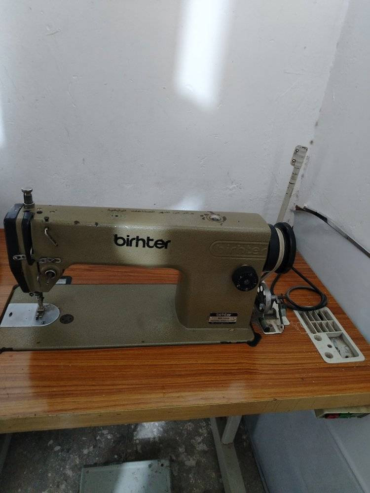 السلام عليكم مكينه برذر صناعيه باب الاول القديمات استعمال قليل ب300 نقص بس الميزانيه


**إذا كنت صاحب هذا الإعلان وتريد حذفه لأي سبب، رجاءا أرسل رسالة إلى الدعم الفني**