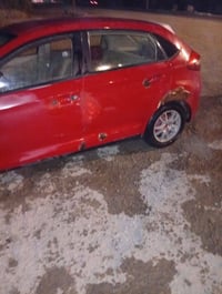 عندي سياره شري فلاوين موديل 2013 سنوي صقط بل 2020 مكينه وكير كورلا بيك...