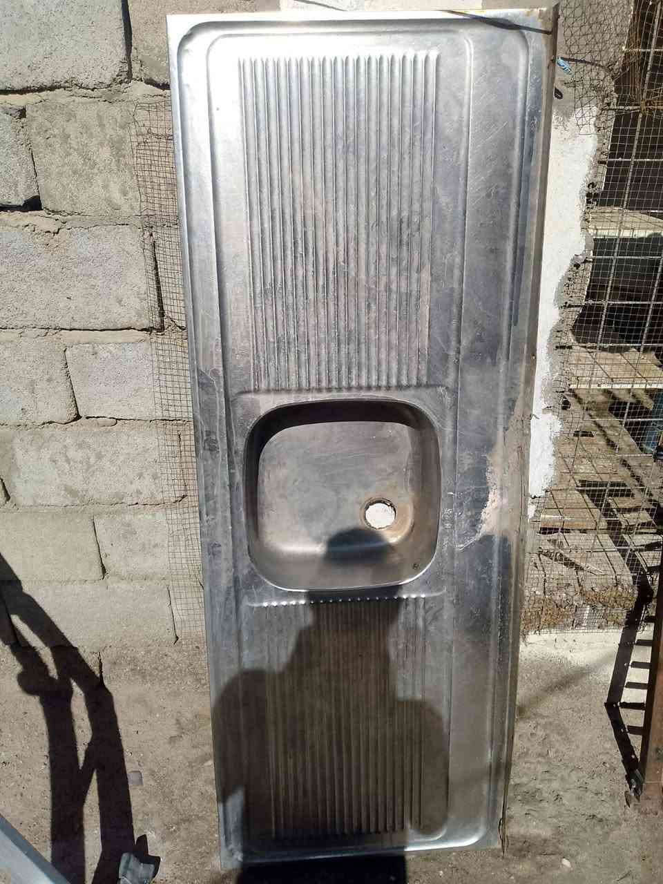 مبرده شغاله سعرها ٦٠ الف فرن وفان ٥٠ الف مشعل ٣٠ الف كلهن شرط الشغل عنواني بصره طويسه ***********
