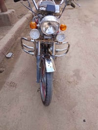 دراجة 2014 • أوراق • خط ديوانيه