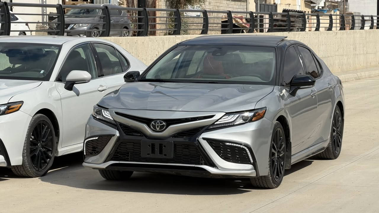 سلام عليكم ورحمتالله 
وصلات جديد كامرى كلها موديل ٢٠٢٤ 

٢٠٢٤ سلفر داخل احمر بانوراما  جامله سبوخ Xse   ٢٢٥
٢٠٢٤ سمنتى بدون سبخ  Xse   ٢١٨
٢٠٢٤ سمنتى بيها بنت سبوخ بدون دواخل Le      ٢٠٥
٢٠٢٤ سمنتى بيها بنت سبوخ بدون دواخل  Xse     ٢١٠
٢٠٢٤ ابيض بنت بي سبوخ بدون دواخل Se   ٢٢٥

مکان سلیمانیة - طاسلوجه 
لتواصل *********** ☎️
