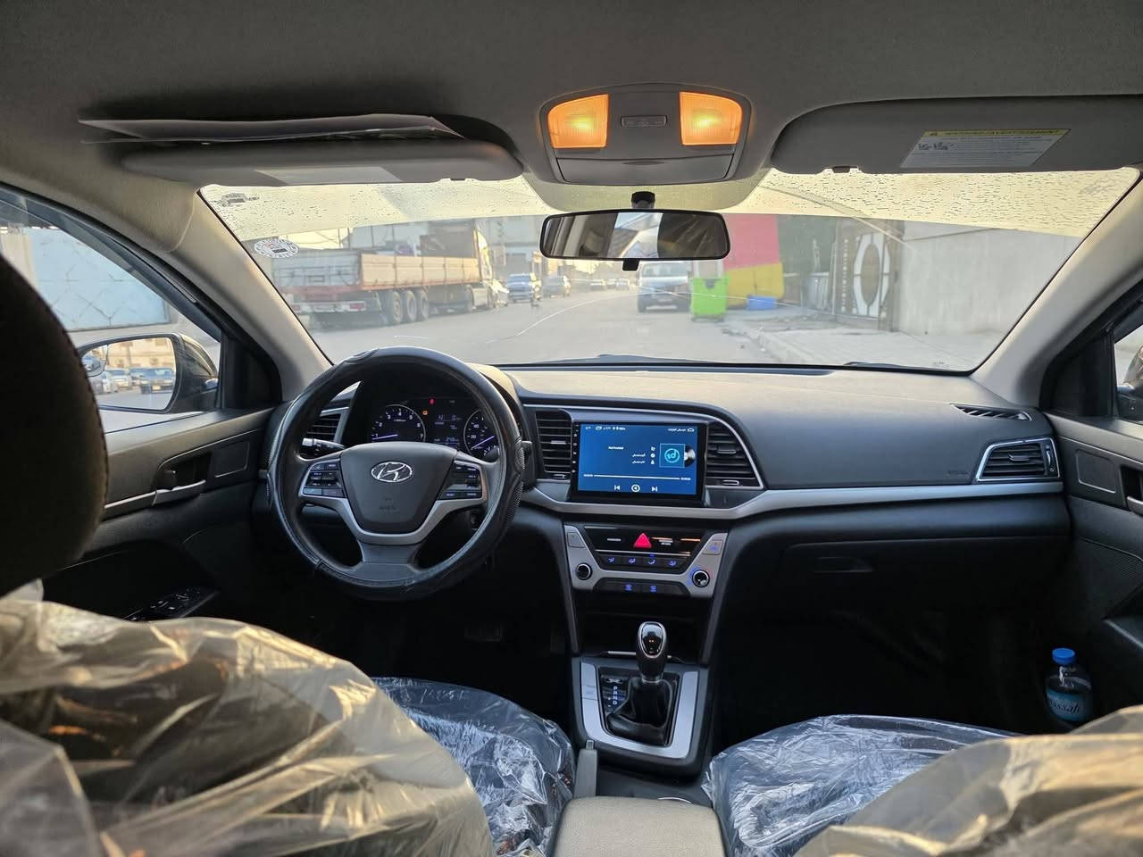 سلام عليكم  من رخصه الادمن النترا ٢٠١٨ سياره جديده بمعنا الكلمه محرك كير حدا يه تخم تاير توني شادهن بلكارتون رقم اريبل تريد وكاله تريد تحويل السعر ١٢٥ وبيه محال قليل *********** اتصل وتدلل وبلعافيه ع الياخذه
