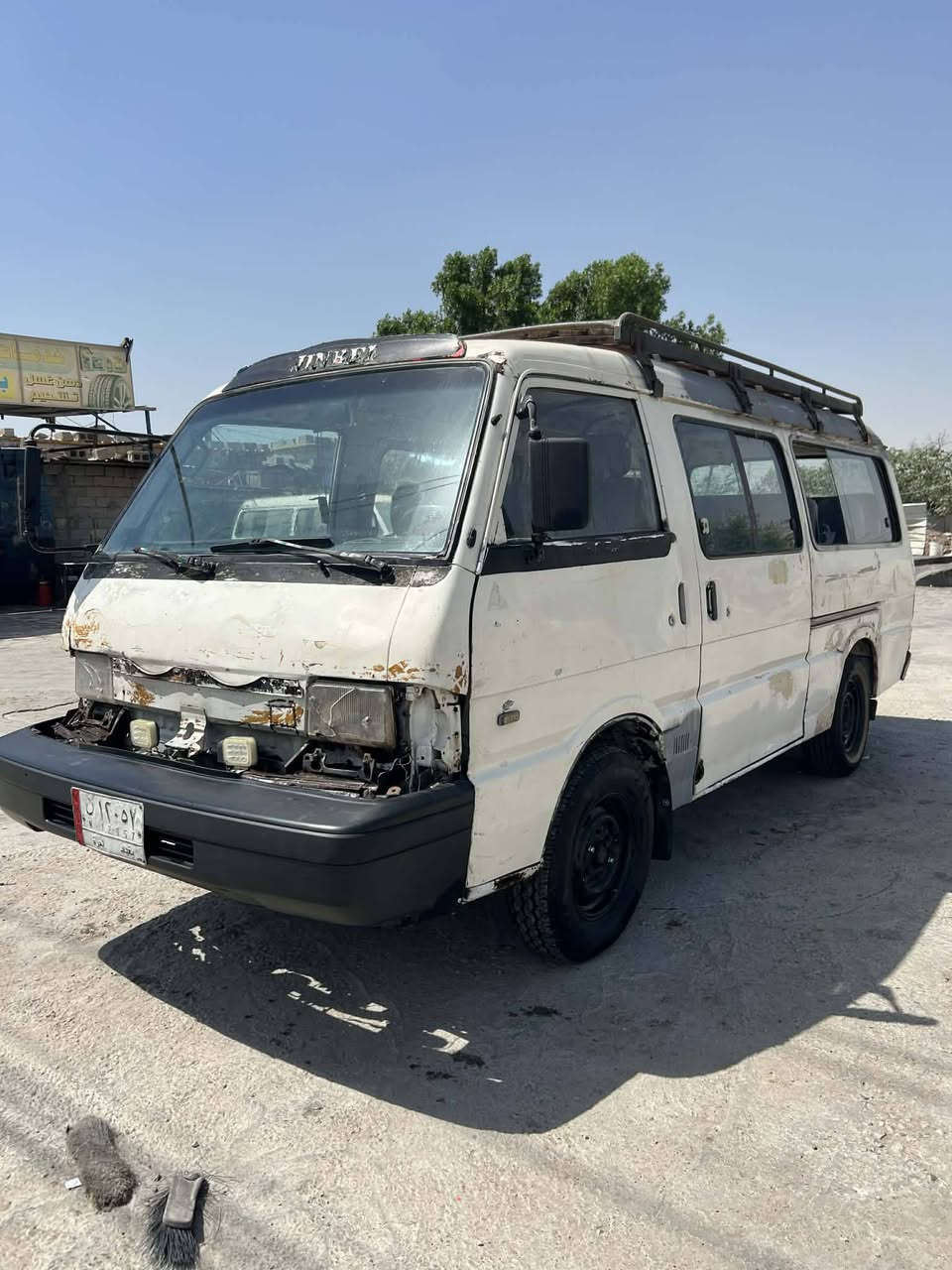 السلام عليكم مازده للبيع موديل 92 نبيع هل موجود بيها وكاله مكينه ونجي بيها بخار كير عادي سياره هستوهة معمره ب25ورقه وبيها مجال مكان سياره بغداد الزعفرانيه الاتصال ولاستفسار علا الرقم  ***********

