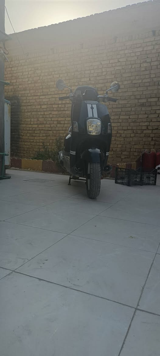 سلام عليكم دراجه ماكس بوليس
صارله 3 اشهر طالعه رمبه من وكاله معروفه ماكس العراق   دراجه خير من الله جاهزه برغي ماعايزه 
كهربائيات كلها شغاله  الدراجه كابريته المرغوبة مو نوزل
 وشرط اذا مو شلعه ومعدل تشك الكاع مرجوعه 
الدراجه بل حقيقه بعد احله
 سعره 820 وبيه مجال للطيبين
  المكان ديوانيه قضاء المهناوية 
الرقم للستفسار  ‏‪***********‬‏
