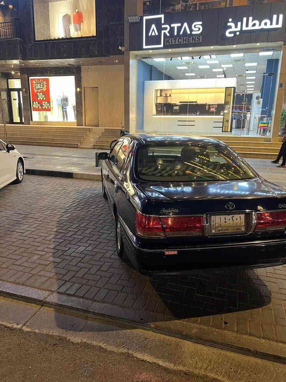 سلام عليكم سياره جنون مديل 2003 تكمتين  مكفوله كفاله عامه بس باب بارد بيها عنوان البصره سعر 120ورقه رقم *********** البصرة, العراق
