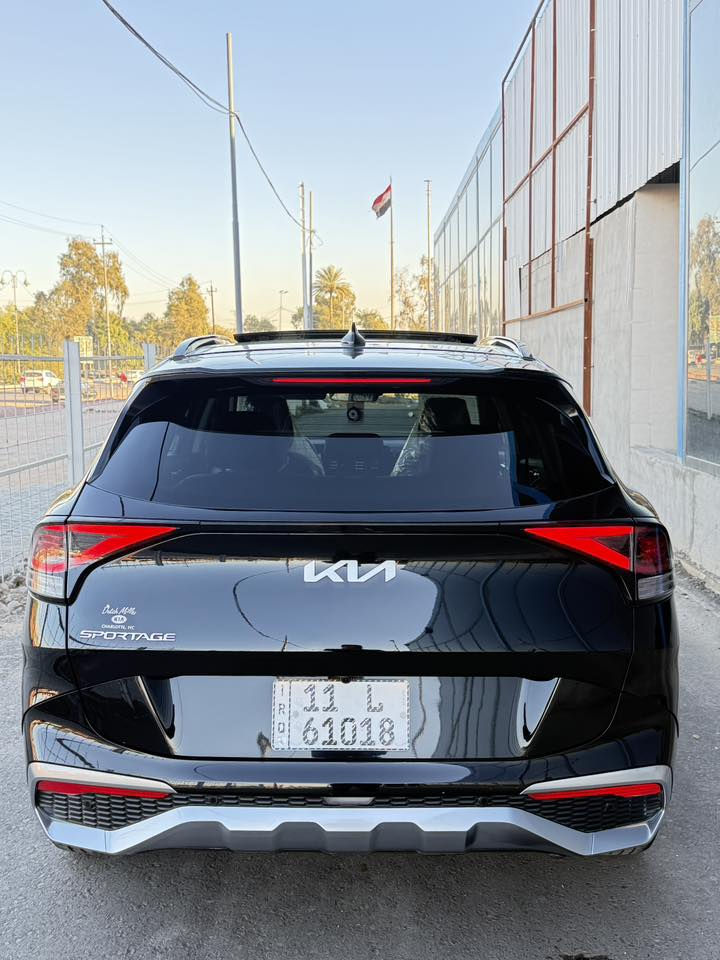سلام عليكم كيا سبورتج 2023 SX فول موصفات
سياره وارد امريكي حادث جاملغ وحاف البنيد
بدون دواخل ماشيه 23 ميل رقم بغداد انكليزي
لون اسود ملكي ويل كروم 19 كشنات جلد تدفئه
صندوق كهرباء بنراما بصمه اوتو هولد شاشات دجتل
سايد بريك بصمه رادارات اشاير بلمري سعر 198  
السياره هواي بيه موصفات 

العنوان بغداد المشتل او شارع فلسطين 
               ***********
