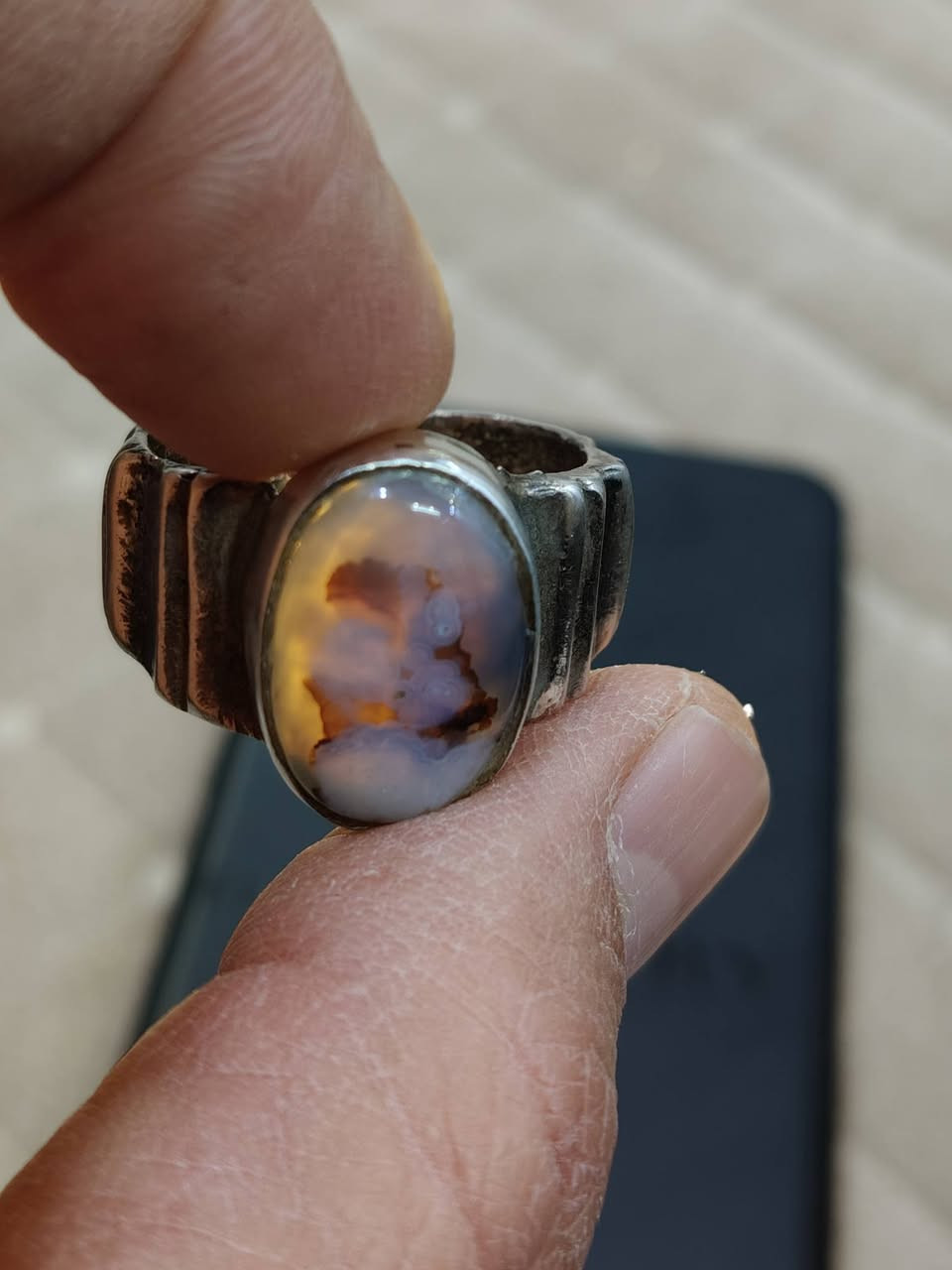 عقيق شجري 35 الف بغداد ***********
