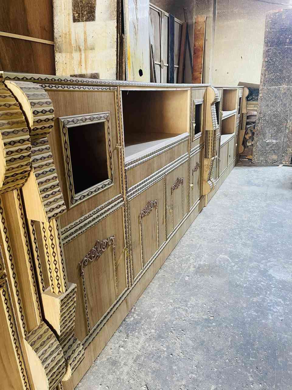 انتاج معمل ومعرض 🔨 التميمي 

كل ماهو جديد ومتميز 

جمله مفرد 

حله ابو غرق شارع الإمام 

لتوصل ***********
