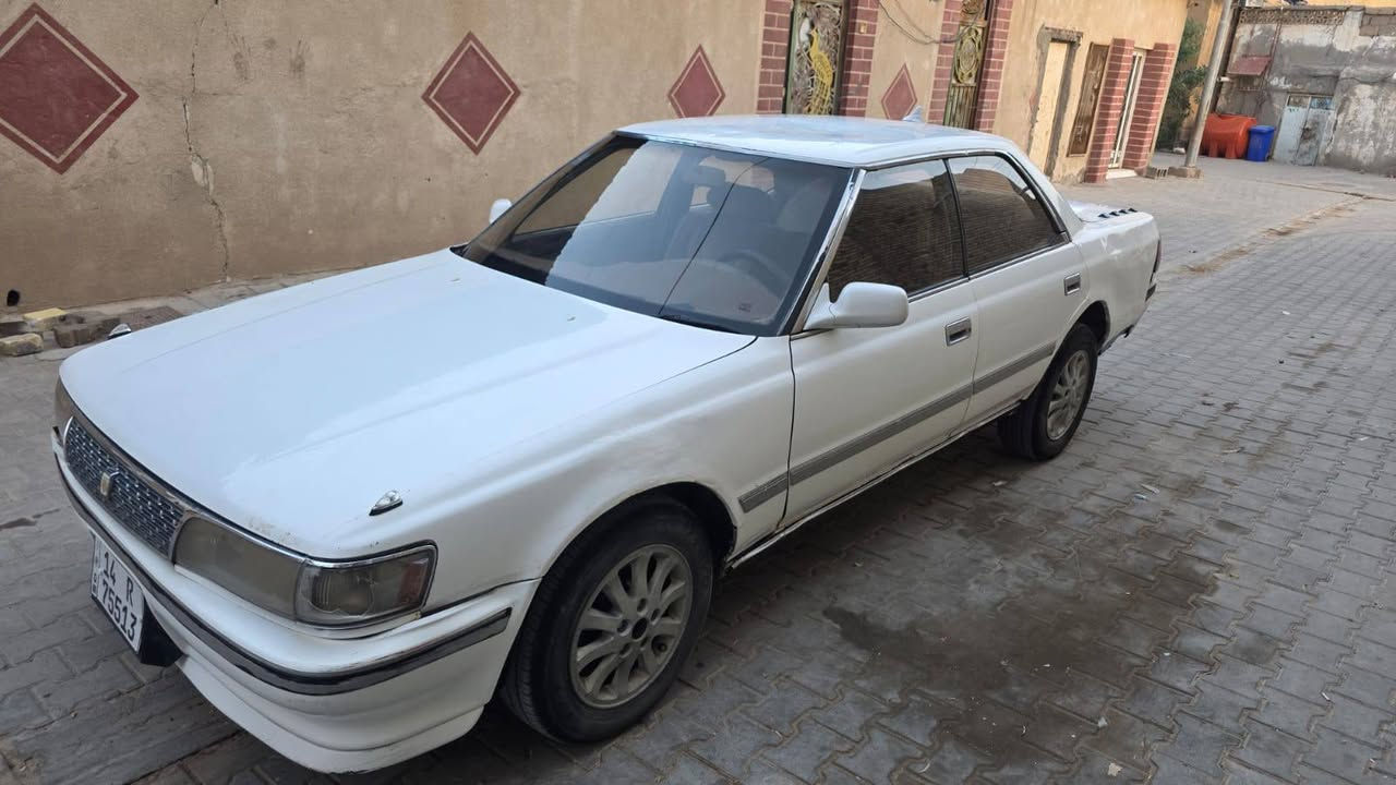 سلام عليكم شيزر للبيع
مكفول من الكص ونقل والاصوليات 
مكينه وكير فول كير جديد توه شاده 
تايرات جدد 
سياره حلوه ونضيفه 
رقم الماني سنويه لل 30
حداده توه ذابها فول من الدعاميه للدعاميه 
راعيها يريد مداور ثاني يوم 
العنوان بصره قضاء المدينه 
رقم الهاتف ***********
السعر 30 وبيها مجال ا

