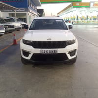 جيب 2023سيارة جديدة وجاهزة من جميع النواحي مواصفاته 5راكب قطعتين تبريد...