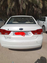 اوبتما كوري محرك ٢٠٠٠ رقم انكليزي بيها بس بنيد مبدل مال موئسسه لاصلي ا...