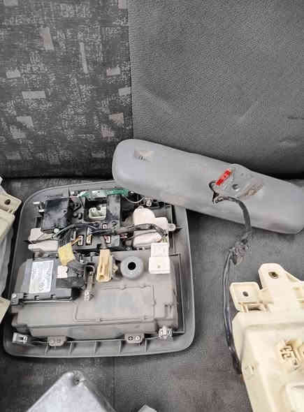 للبيع اتريد كوم اتريد مكاني الحسينيه الراشديه غراض لكزاز موديل ٢٠٠٧ رقم تلفون ***********
