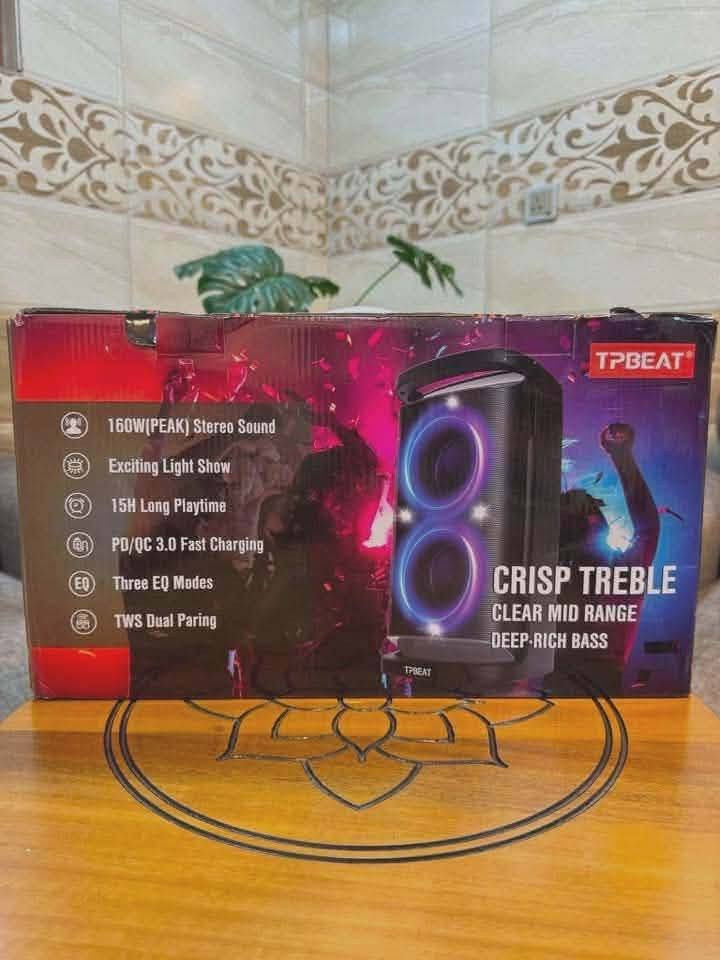 يتميز مكبر الصوت TPBEAT بقدرة صوتية تصل إلى 160 واط لتجربة صوتية قوية.
يحتوي الجهاز على إضاءة تفاعلية مدمجة وعمر بطارية طويل يصل إلى 15 ساعة.

يدعم الجهاز تقنية الشحن السريع PD/QC 3.0 وميزة الاقتران اللاسلكي الحقيقي (TWS) لتوصيل مكبرين معا
السعر 135


**إذا كنت صاحب هذا الإعلان وتريد حذفه لأي سبب، رجاءا أرسل رسالة إلى الدعم الفني**