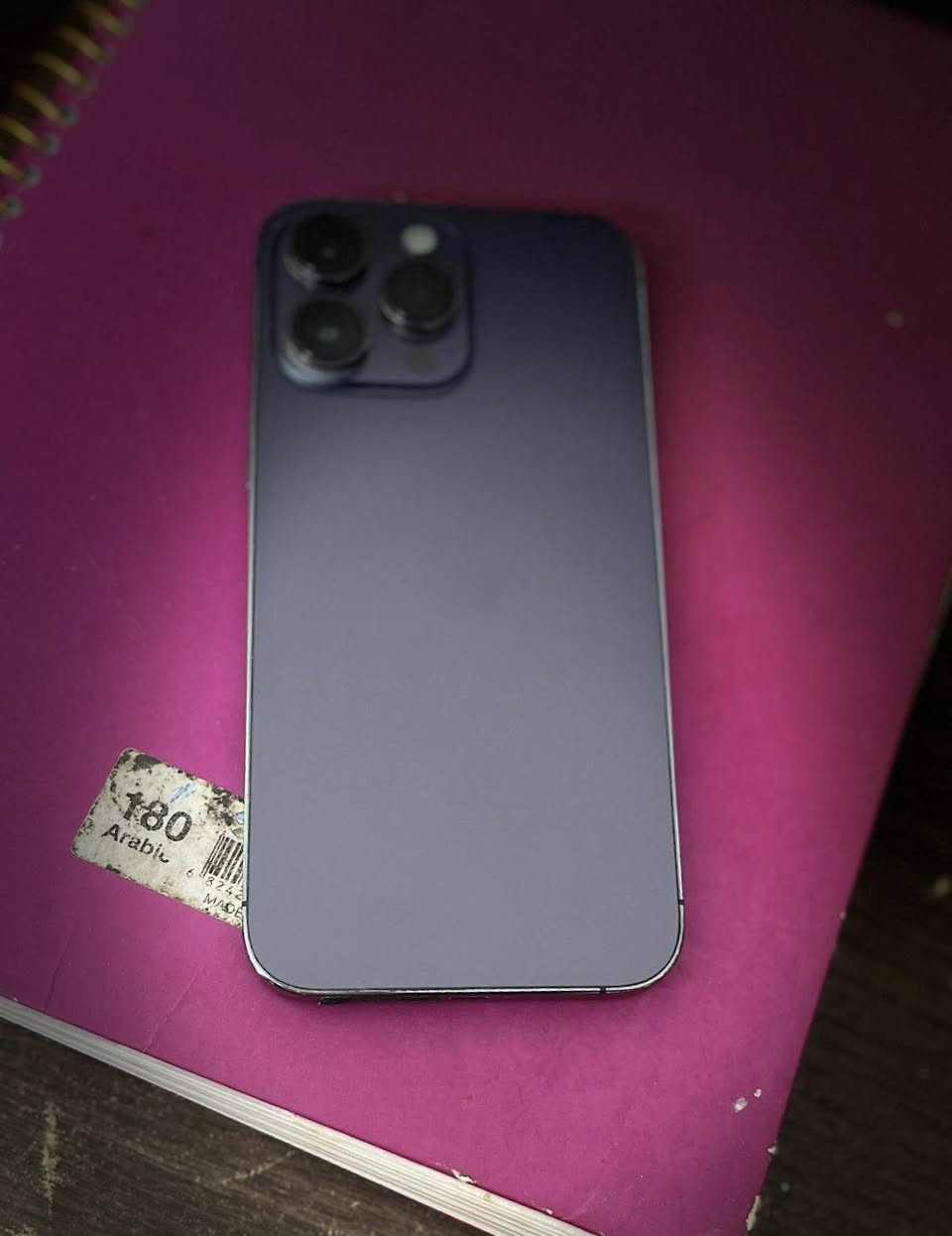 السلام عليكم ايفون14pro max للبيع  جهاز مكفول كفاله عامه
 يمكن  التواصل على الماسنجر والواتساب ***********
