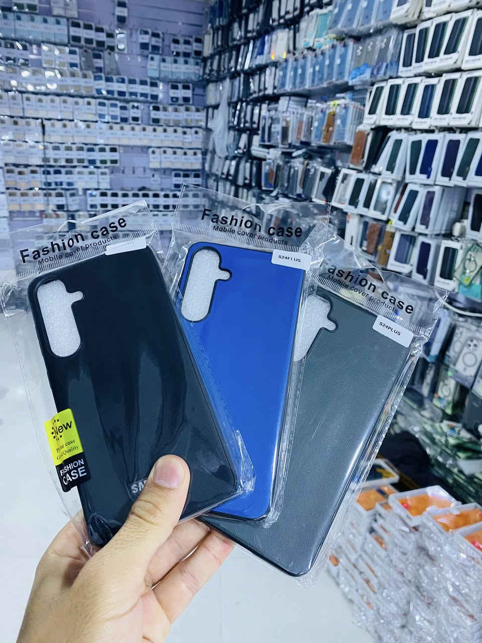 Samsung S25 Plus
Samsung S24 Plus

هەمیشە جوانترین کەڤەرەکان بەردەستە

تتوفر دائمًا أجمل الأغطية

کەڤەرو پارێزەری شاشە بەردەستە

تتوفر أغطية وشاشات حماية للشاشة

*********** واتسئاپ
