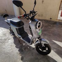 R9 • ٥ بطاريات • ٤ سرعات