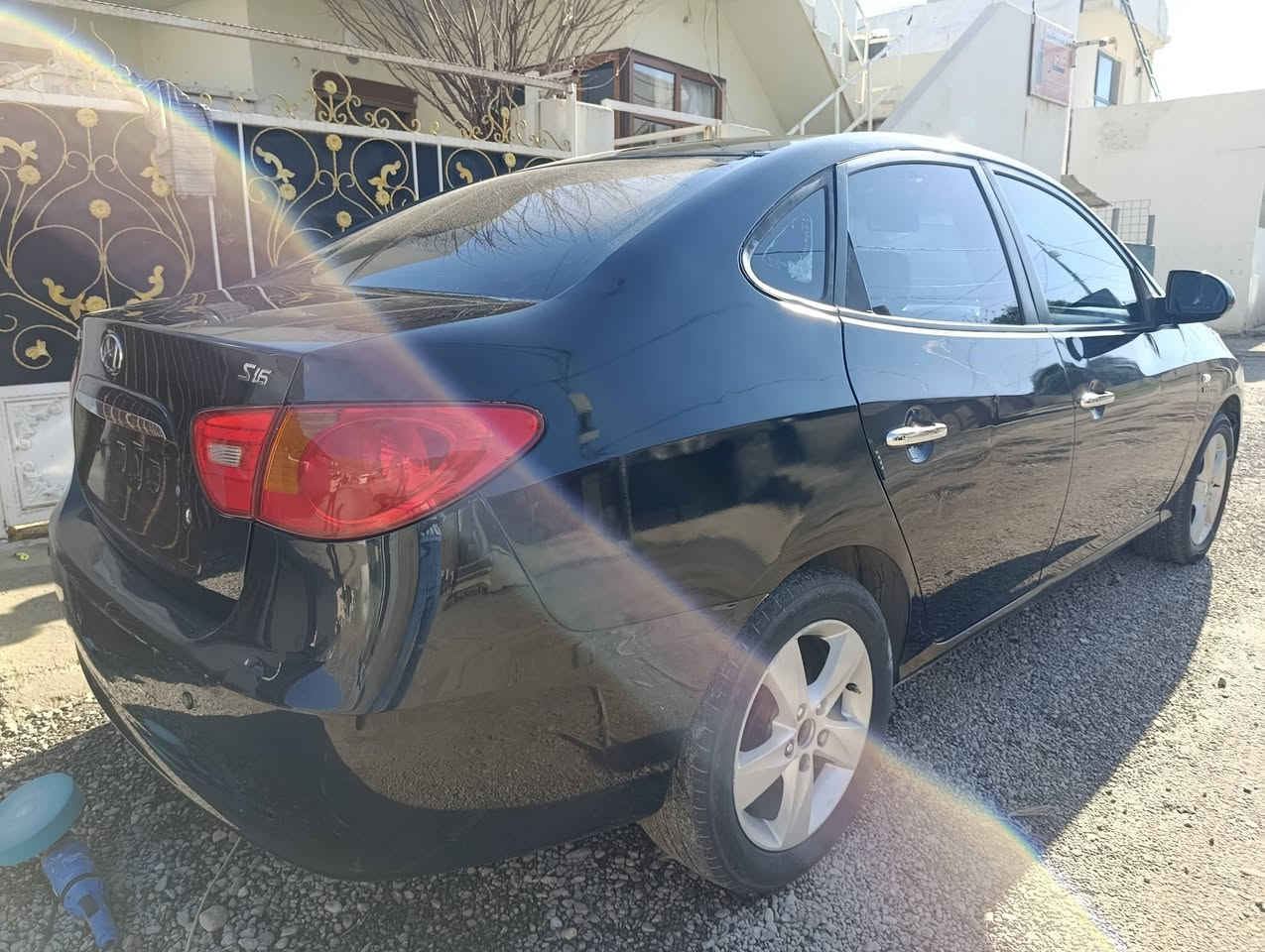 هۆندا ئاڤانتی 2009 ڕەش
116هەزار ڕۆشتووە 
براوەیە  کامل چاک کراوە سەیارە جوانە و خایسی نیە 
مەکینە ١٦ ی دکشن بەرز 
بەس سڵایت نییە 
کوشن هیتەر 
سوکان ڤۆلێۆم 
ئاوێنە شەفت 
بیلاد دەسک نیکل
سەیارەکە نموونەیە لە جوانی
سەقفی بەشەرت بێ بۆیاخ 
تەبرید سارد و گەرم بەشەرت 
گیر و مەکینە بەشەرت
کارەبای بەشەرت  
ABS ئیش دەکات
ویلی حەجم گەورەی لەسەر 
جامی پێش و دوای هەلگیراوە
تەقە و ڕەقەی بەشەر کامل مەسرەف کراوە 
شوێن ...ڕانیە 
***********
