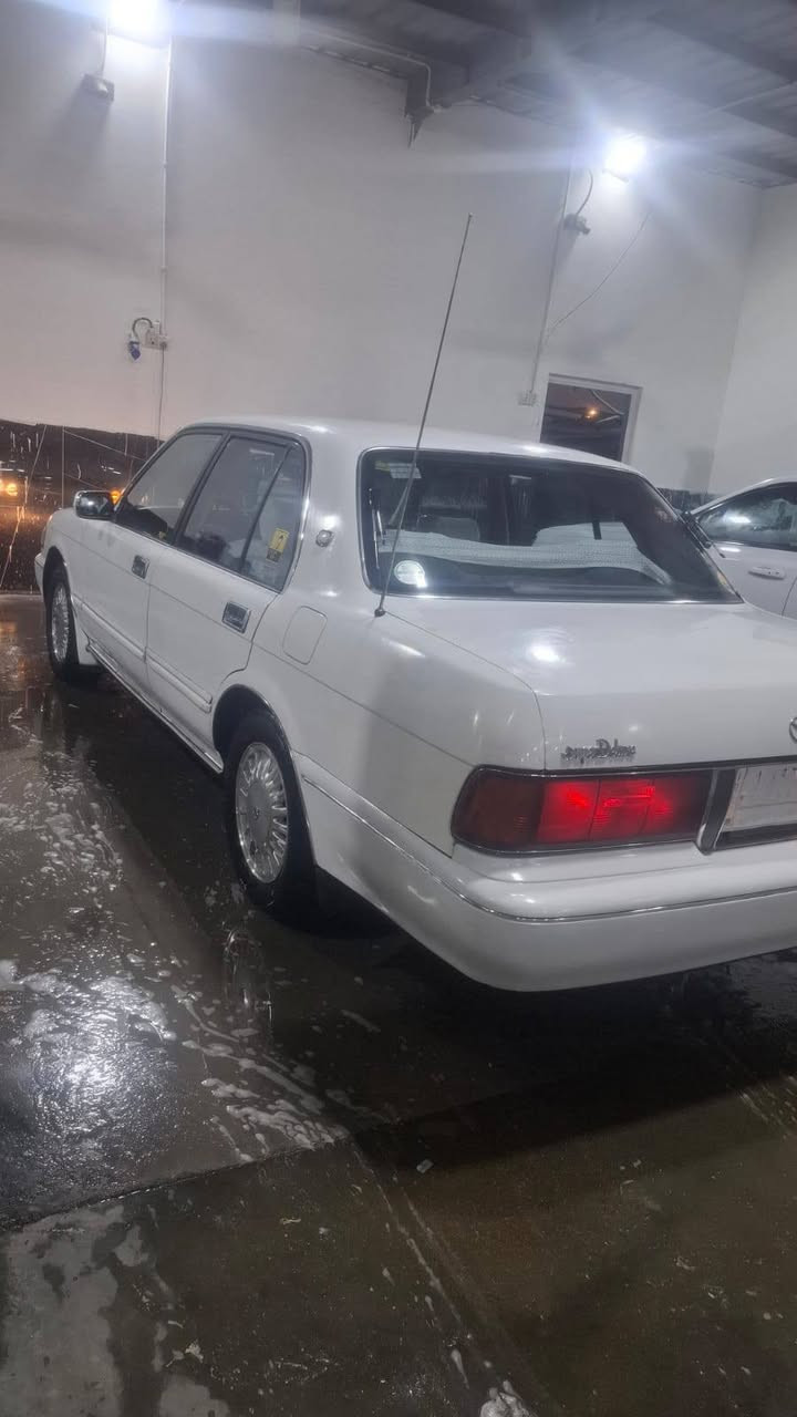 سلام عليكم سياره أرنب رقم بغداد مشروع وطني البسمه اريد تحول الكينه في فيتي السياره كفاله من الضربه ولكص ونقل الجثه وصبغ مكان أو مكانين 
الرقم ***********.       السعر 67 بيه مجال
