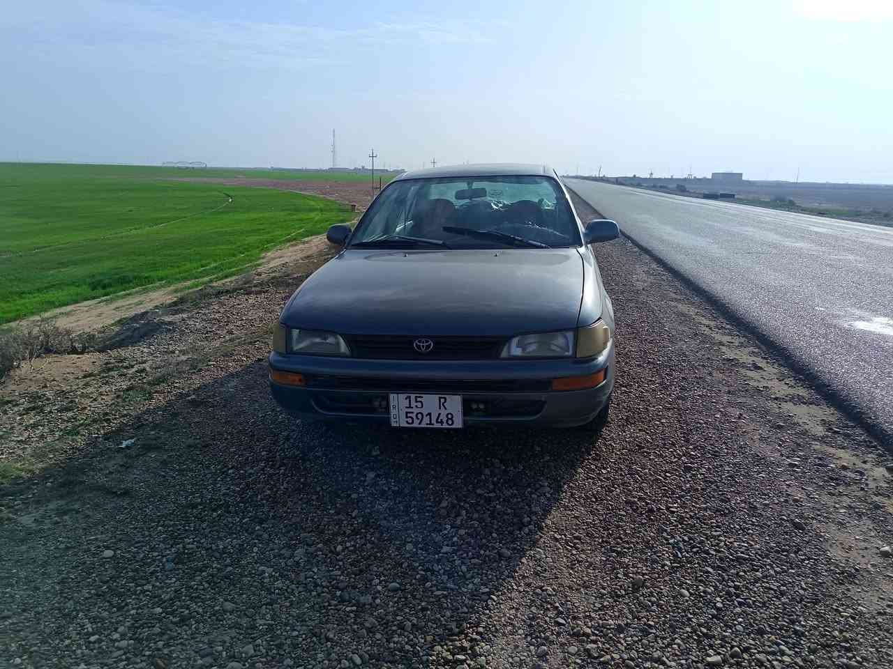 سلام عليكم للبيع كورلا موديل ٩٣ سياره جاهزه محرك كير صدر تخم رقم دولي تحويل مباشر سنويه لل ٣١ هزه جديده مصبوغه للجماليه بيه جاملغ خلفي بس كله جاهزه سعر ٤٣ وبيه مجال *********** مكاني بلد
