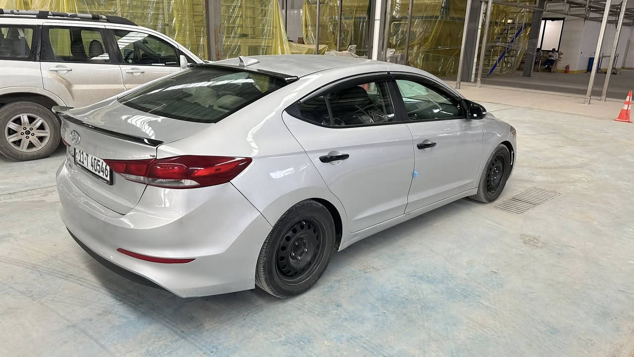 السلام عليكم النترا 2017 كندي سعرها 118$ هاذا السونار بس كل التفاصيل مواصفات SE ماشية 149000km مكاني بغداد ***********
