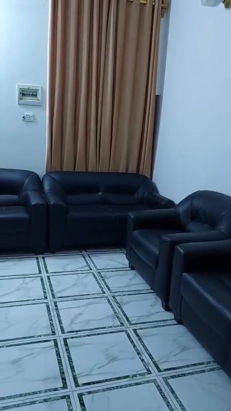 تخم للبيع كلش نضيف مكان الخالديه قرب جامع الكبير 
***********  يوسف تصال فقط
