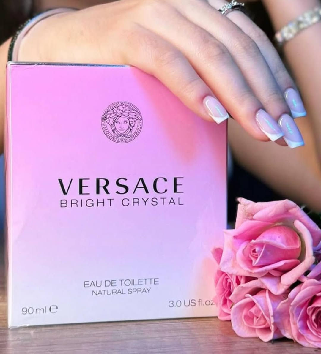 🌸Versace Bright Crystal 
🌸عطر فيرزاجي برايت كرستال🌸
عطر نسائي رقيق وناعم يقدم لمسات حسية جميلة وجذابة لا مثيل لها، رائحتهُ شرقية خلابة تجمع بين روائح الأزهار الرائعة الممزوجة بالمسك والعنبر الساحر فيجعلها أكثر كثافة وثبات لفترات طويلة .🌸

#الاصلي المنشأ فرنسا 🇫🇷💯


**إذا كنت صاحب هذا الإعلان وتريد حذفه لأي سبب، رجاءا أرسل رسالة إلى الدعم الفني**