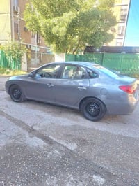 النترا 2007 نظيفه للبيع  حادثه بنيد وجاملغ  بدون دواخل السياره بيه جرا...