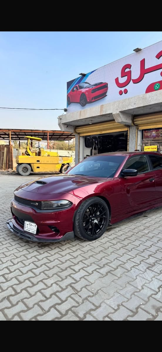 سلام عليكم جاجر 2020 اصل محرك6400 خوان جاملق امامي سياره جديده حيل 185سعرعنواني بصره تحويل ***********
