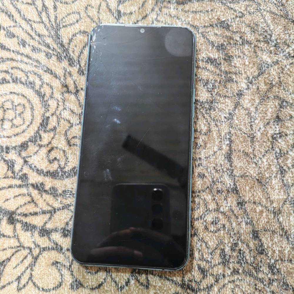 كربلاء حي الغدير
تكنو سبارك 8سي 
