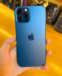 ايفون 12 برو ماكس  شرق اوسط ذاكره 256 بطاريه 93 الجهاز وتر مكفول من كل...