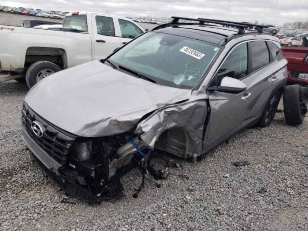 توسان هايبرد - موديل 2022
 ‏كير دكم
تشغيل ذكي ( بصمة ) ,تشغيل عن بعد
كامرات دوارة 
كامرة رادار مراقبة 
تحكم ستيرين كامل 
 فتحة سقف ( بانوراما ) كاملة
هاند بريك كهرباء
 شاشة كبيرة ( GPS )
 رادارات 360
حساسات
كراسي كهرباء 
 تدفئة المقاعد الامامية
صندوق كهرباء
 هاند بريك كهرباء 
 مانع انزلاق 
 اوتو هولد ( AUTO HOLD )
 مساعد نزول المنحدرات 
 سستم صوت boss
 ‏انظمه قيادة متعدده
 ‏نظام قيادة ذاتي
 ‏منافذ USB بغداد, العراق


**إذا كنت صاحب هذا الإعلان وتريد حذفه لأي سبب، رجاءا أرسل رسالة إلى الدعم الفني**