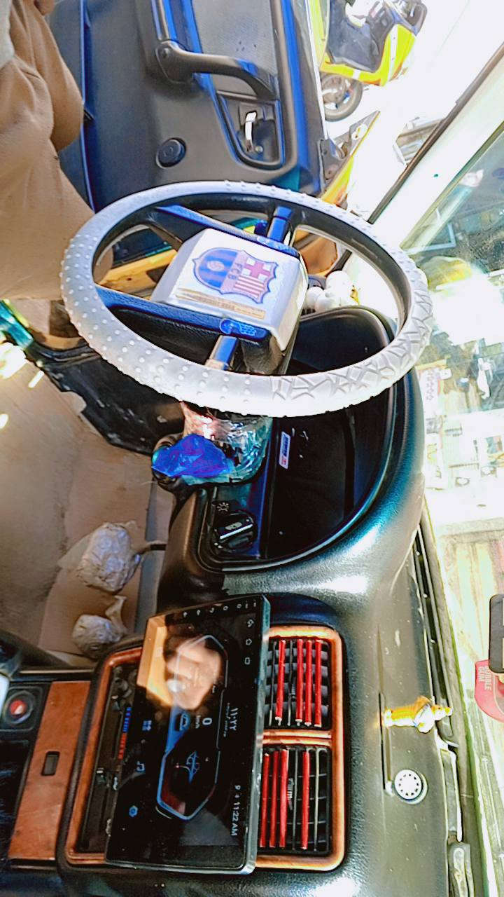 السلام عليكم فولكه 2004للببع او مراوس واذا مراوس بعد افضل .
كير ومكينه وحدايده بجيس وتبريد جاهز وسنويه 2029اله تسقط وراعيها يسوي وكاله ويداور عادي مكان سوق الشيوخ الحي العسكري ...
رقم الهاتف‏‪***********‬‏
