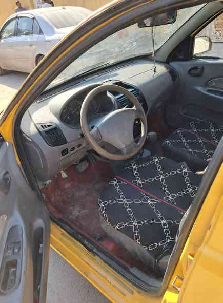 للبيع طيبه موديل ٢٠١٥ مصفره هيهة وغرامات مكينه وكير كورولا بيكاشو يارس ياباني حجم 1600قتصادي كهربايات كل شغاله تدفهة تبريد كبريسر فقط صدر جديد امامي خلفي سياره جاهزه كبل للشارع سعر 35 مكاني بغداد حي النصر ***********شرط التحويل مابيع قصد
