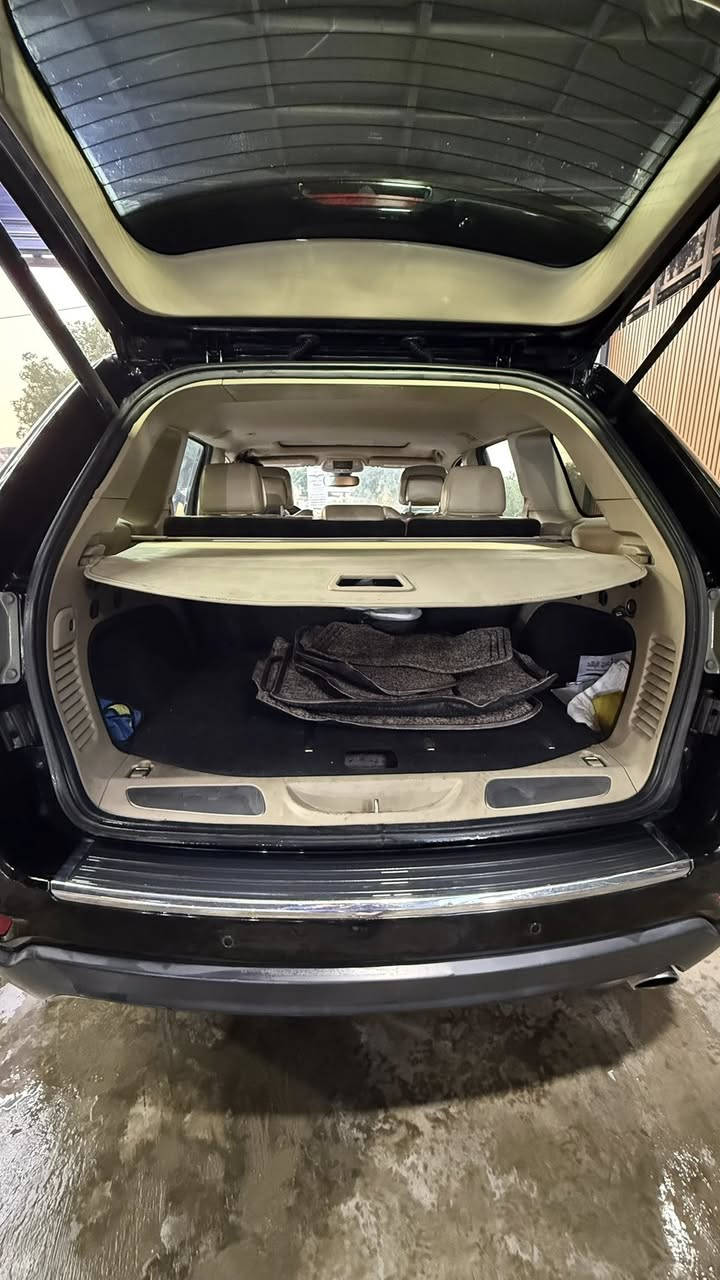 السلام عليكم 
جيب معلاية من ٢٠١٧ الى ٢٠١٩ فئة لمتد فول  ماشية ١٠٠ ميل رقم بغداد للبيع 
السعر ١٦٠ ورقة 
حادثها بنيد وجاملغ ومجولحات باقي السيارة مكفول والسيارة نظيفة جداً 
رادارات جانبية 
شاشة كبيرة 
تدفئة كشنات واستيرن 
اوتو ستوب 
رادار خلفي 
فتحة 
داخل عسلي 
وباقي مواصفات اللمتد 
 ***********
